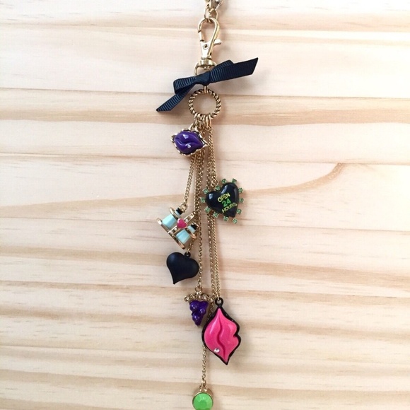 Betsey Johnson Vtg First Date Long Chain Necklace